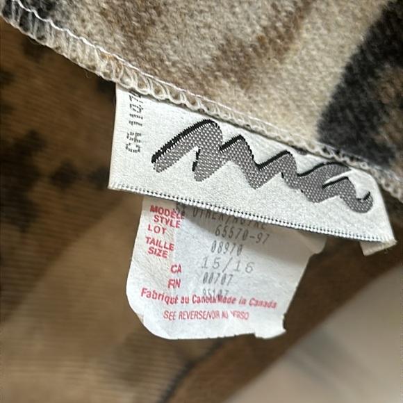 Top - Picture 8 of 14